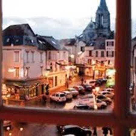 Petite Maison De Ville Au Calme Brie-Comte-Robert Exterior foto